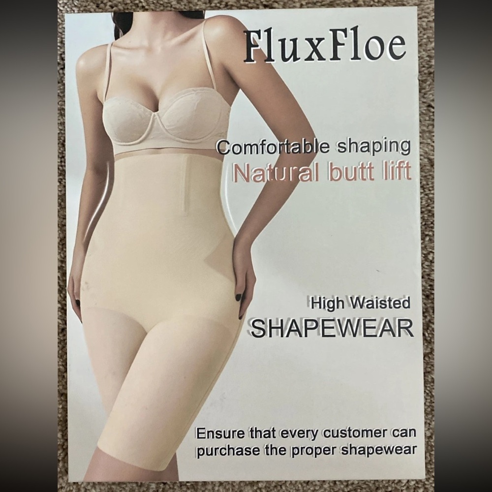 NWT FluxFloe High-Waisted Shapewear Shorts – Natural Butt Lift, Slimming. Medium